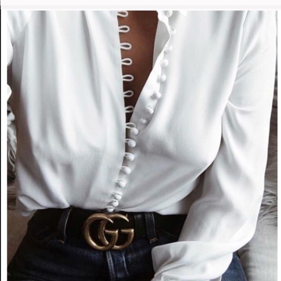 Karl Lagerfeld Tops - CCO🎈 FIRM💍HP💍Karl Lagerfeld Blouse!